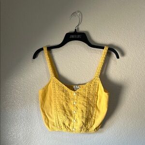 American Eagle Outfitters Yellow Buttoned Crop Tank Top  Summer Vacation Sz S